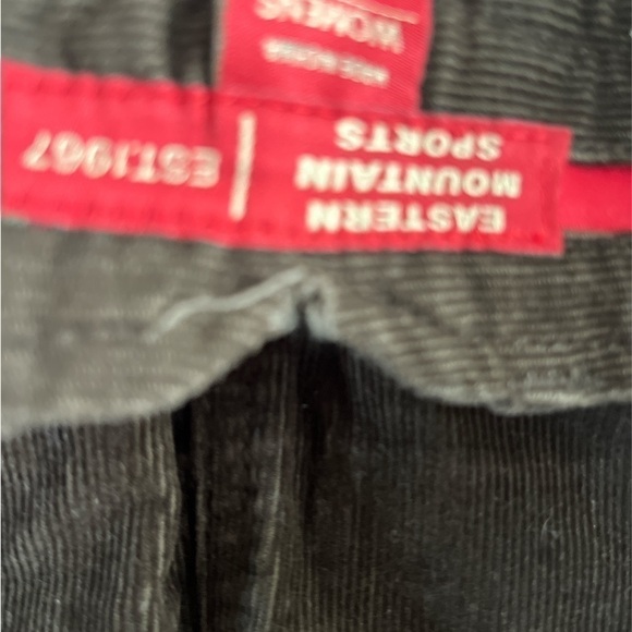 Eastern Mountain Sports miniskirt size 4. - Picture 4 of 6